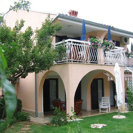 Apartment Steblaj Pula Oda fotoğraf